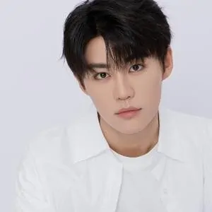 LuuConHong