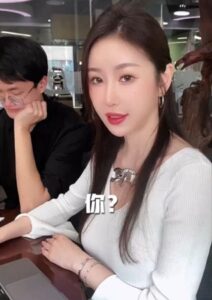 Chơi Cờ Giỏi Cũng Có Vợ