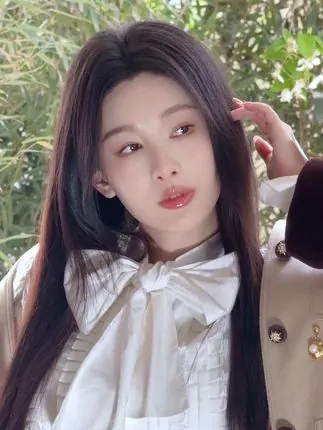 Bạch Húc Hàm