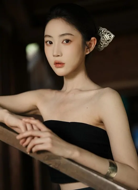 Hoàng Vân Vân