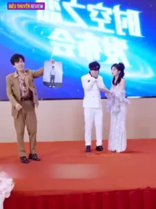 Anh Chàng Shipper Xấu Xí Bị Bạn Gái Phản Bội! Lại Được 2 Nữ Chủ Tịch Xinh Đẹp Tranh Giành Làm Chồng