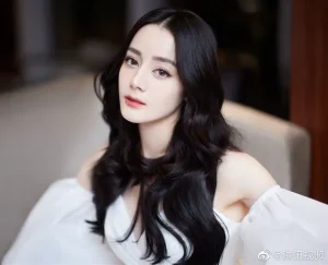 Địch Lệ Nhiệt Ba